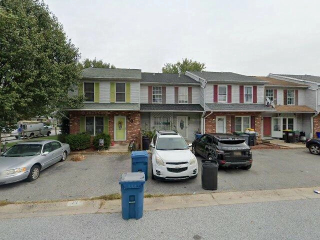 House image located at Newark, DE 19702
