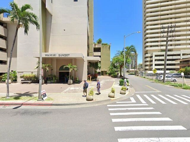 House image located at Honolulu, HI 96815