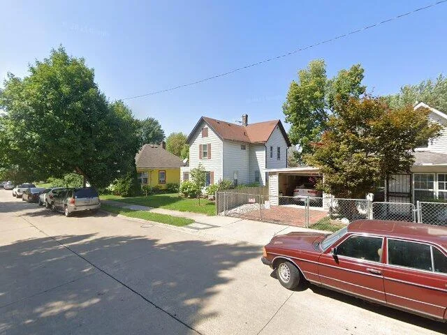 House image located at Moline, IL 61265