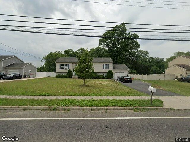 House image located at Vineland, NJ 08360