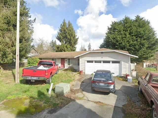 House image located at Everett, WA 98208