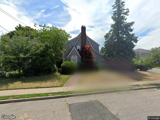 House image located at Cedarhurst, NY 11516