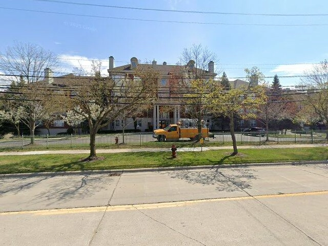 House image located at Troy, MI 48084