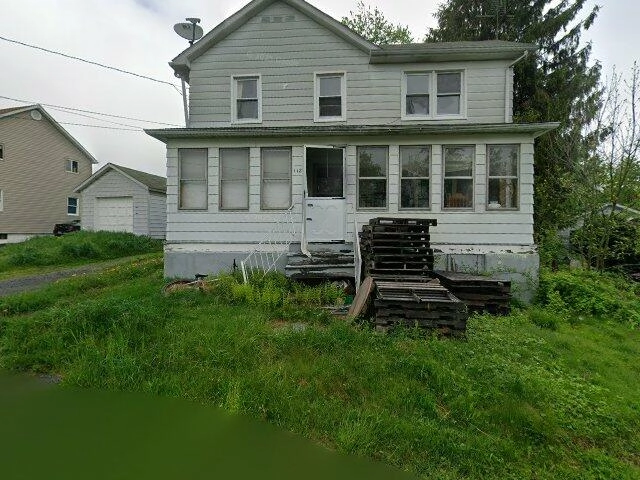 House image located at Forest City, PA 18421