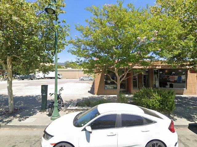 House image located at Cloverdale, CA 95425