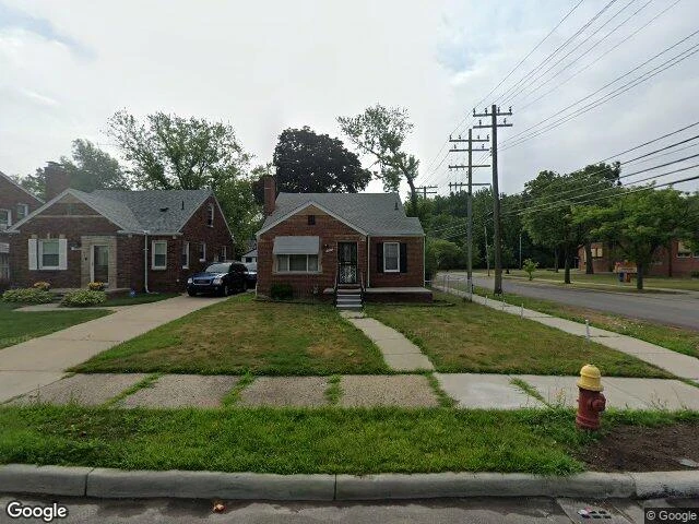 House image located at Grosse Pointe, MI 48236