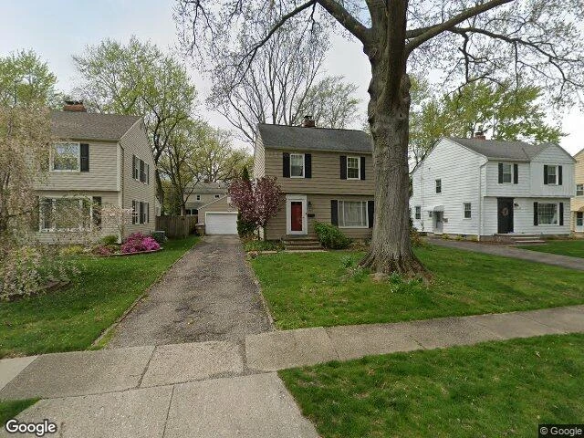 House image located at Cuyahoga Falls, OH 44223