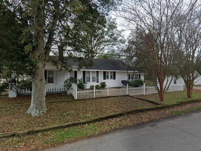 House image located at Florence, SC 29501