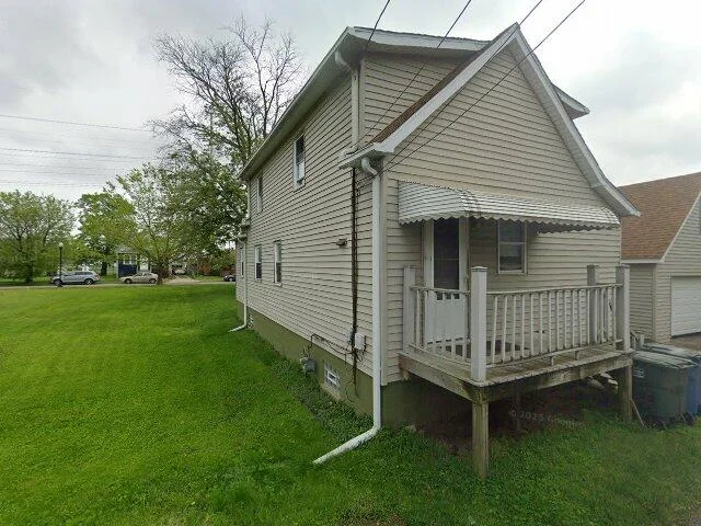 House image located at Hammond, IN 46327