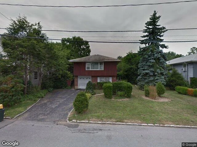 House image located at East Norwich, NY 11732