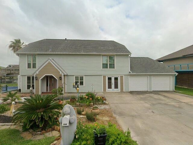 House image located at Hitchcock, TX 77563