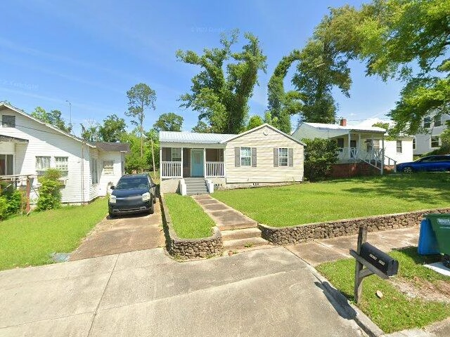 House image located at Marianna, FL 32446