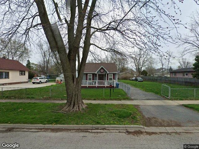 House image located at Aurora, IL 60506