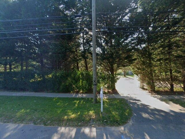 House image located at East Hampton, NY 11937