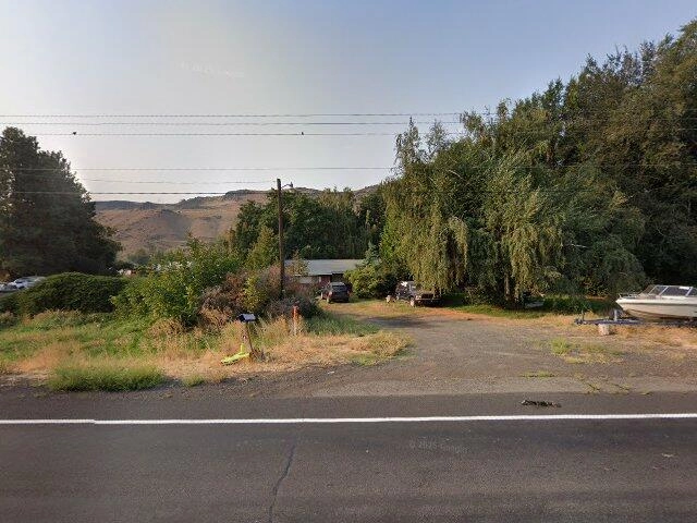 House image located at Naches, WA 98937