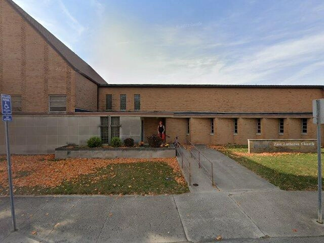 House image located at Mackinaw, IL 61755