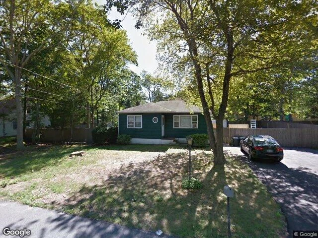 House image located at Mastic Beach, NY 11951