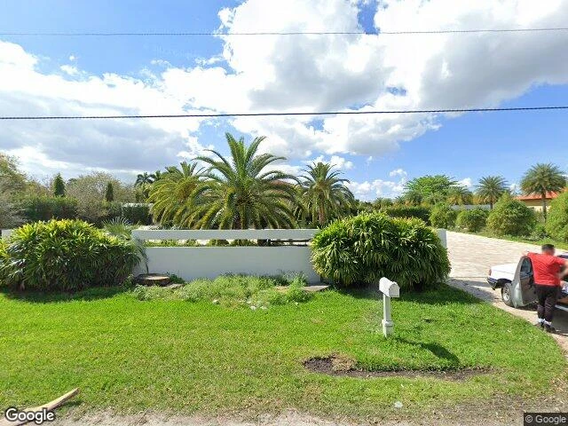 House image located at Miami, FL 33187