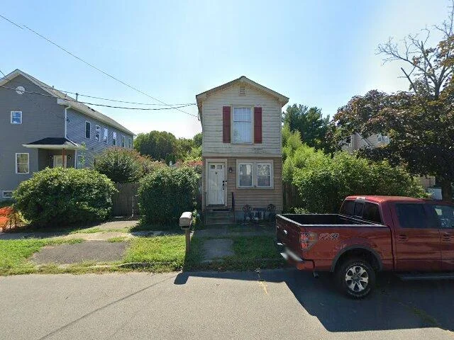 House image located at Trenton, NJ 08619