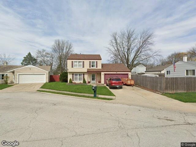 House image located at Aurora, IL 60506