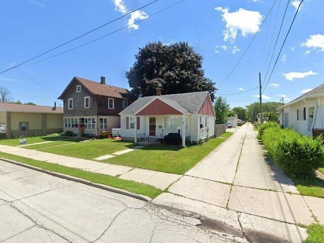 House image located at Union, NJ 07083