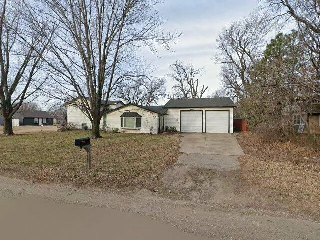 House image located at Wichita, KS 67212