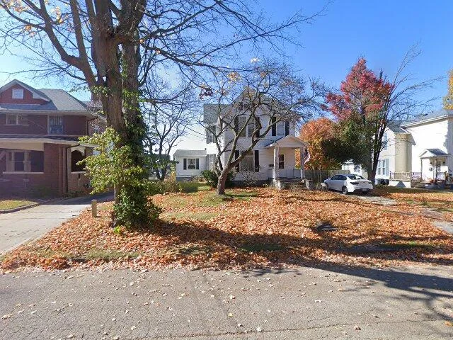 House image located at Galesburg, IL 61401