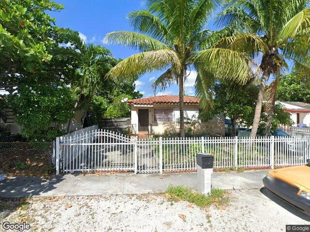 House image located at Miami, FL 33168
