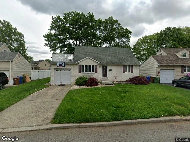 House image located at Linden, NJ 07036