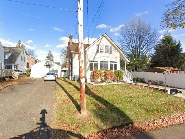 House image located at Mckeesport, PA 15133