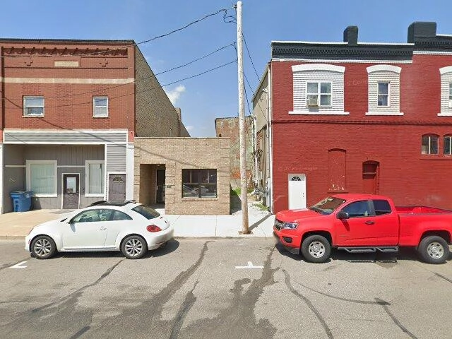 House image located at Knox, IN 46534