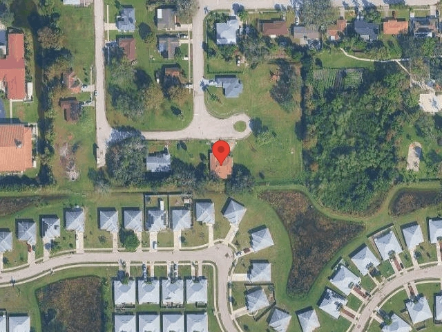 House image located at Fort Myers, FL 33905