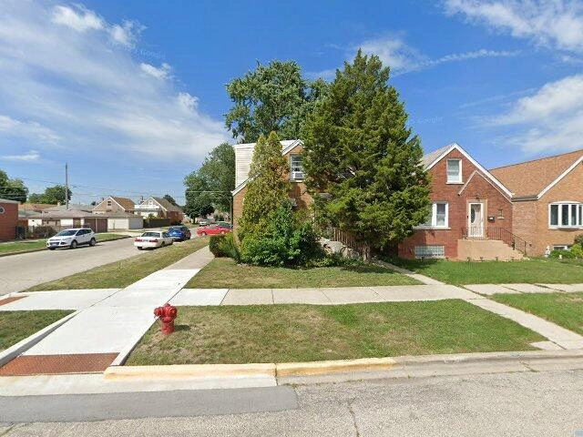House image located at Chicago, IL 60638