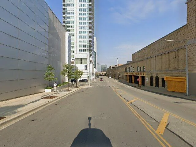 House image located at Chicago, IL 60654