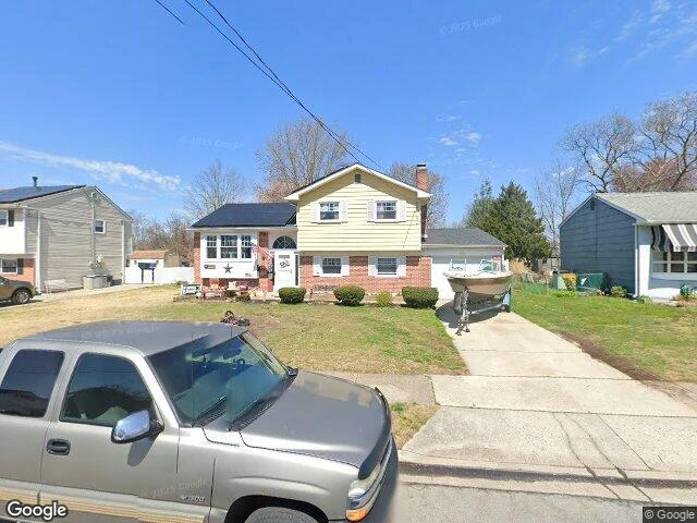 House image located at Pennsville, NJ 08070