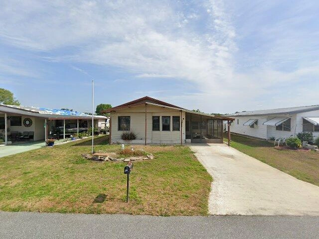 House image located at Zephyrhills, FL 33541