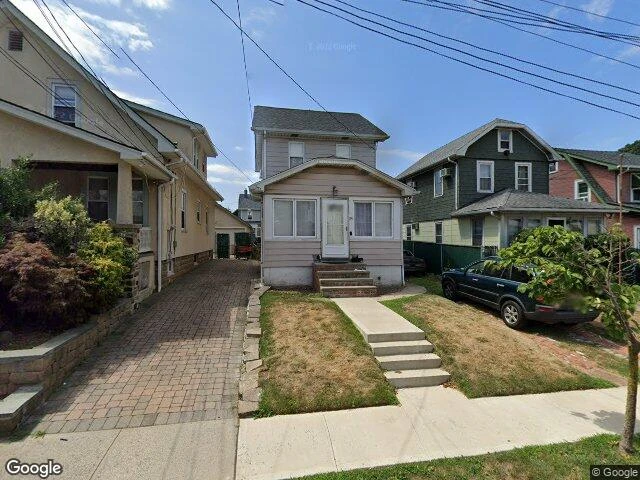 House image located at Staten Island, NY 10304