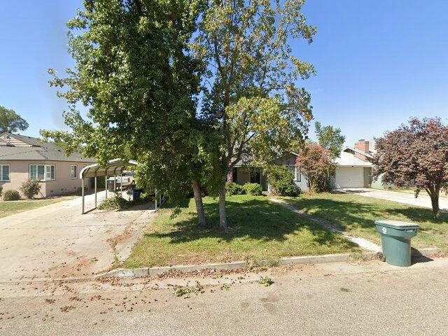 House image located at Tulare, CA 93274