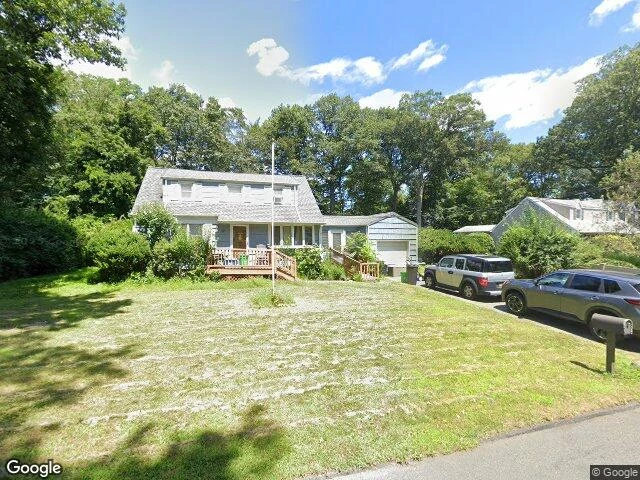 House image located at Pearl River, NY 10965