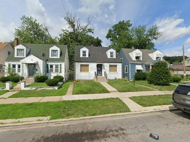 House image located at Chicago, IL 60628