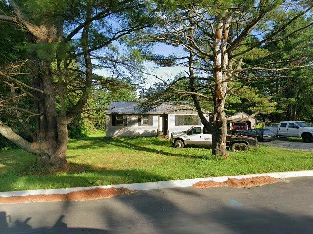 House image located at Auburn, ME 04210