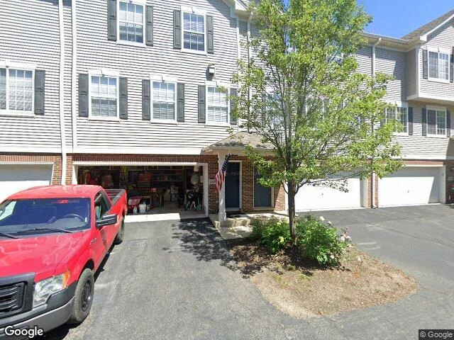 House image located at Aurora, IL 60503