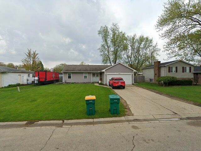 House image located at Swartz Creek, MI 48473