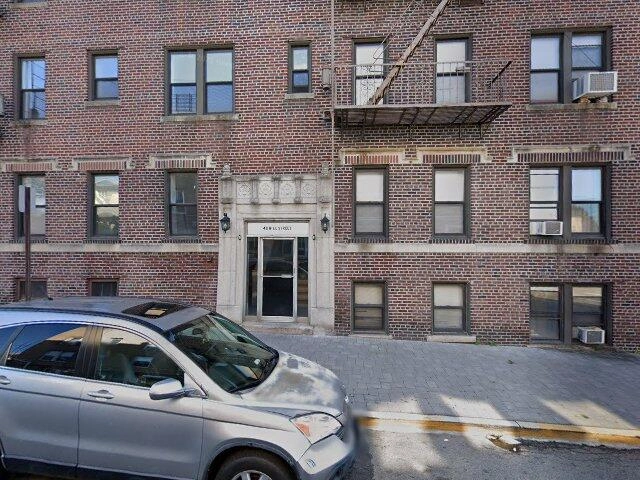 House image located at Milltown, NJ 08850