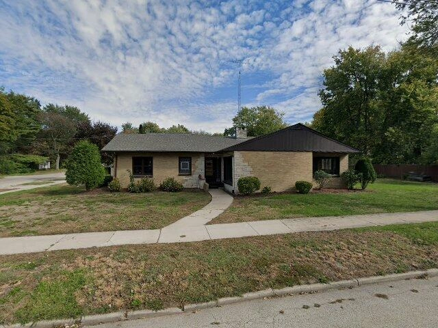 House image located at Belvidere, IL 61008