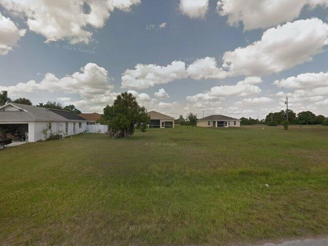 House image located at Cape Coral, FL 33991