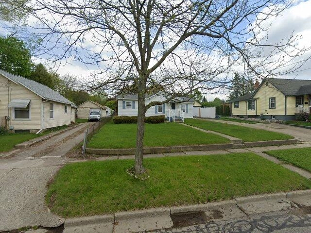 House image located at Adrian, MI 49221