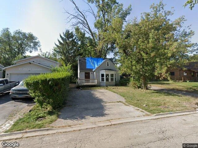 House image located at Round Lake, IL 60073