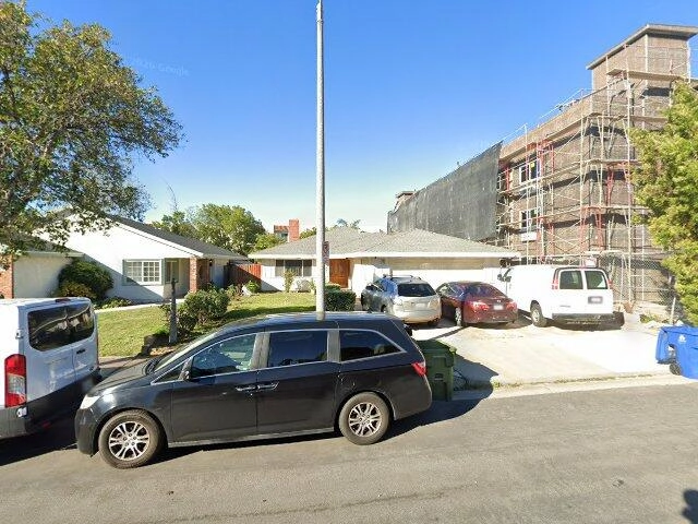 House image located at Chatsworth, CA 91311