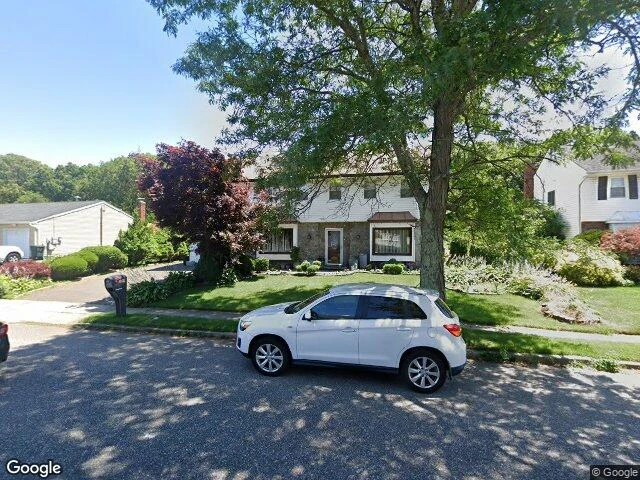 House image located at Holbrook, NY 11741